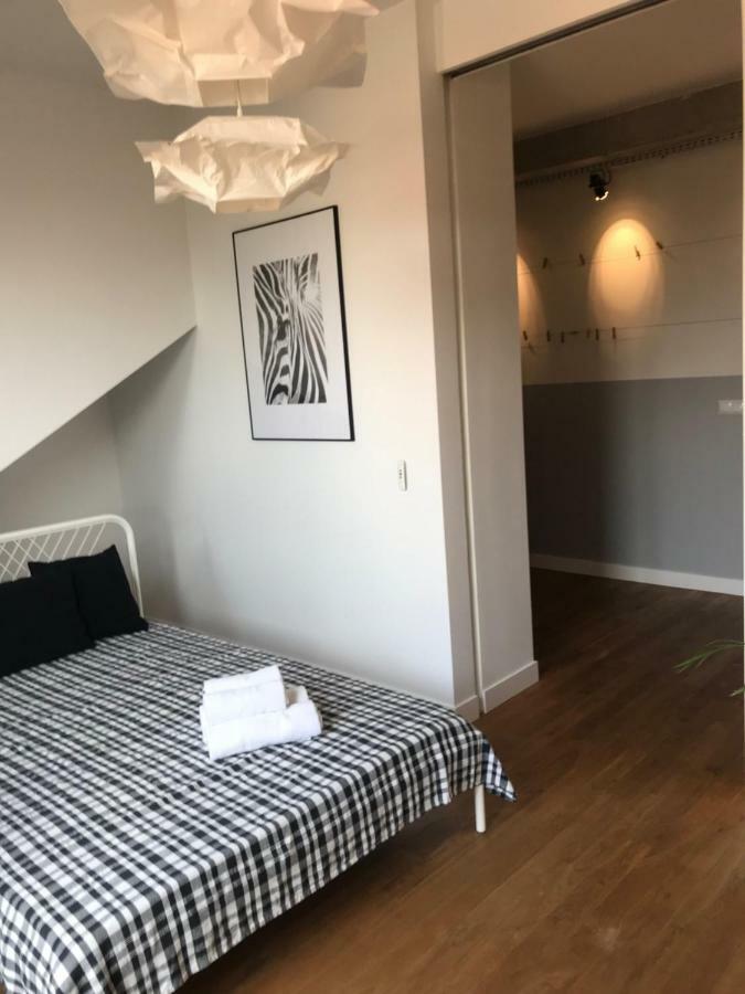 Apartament "Warszawa" Kültér fotó