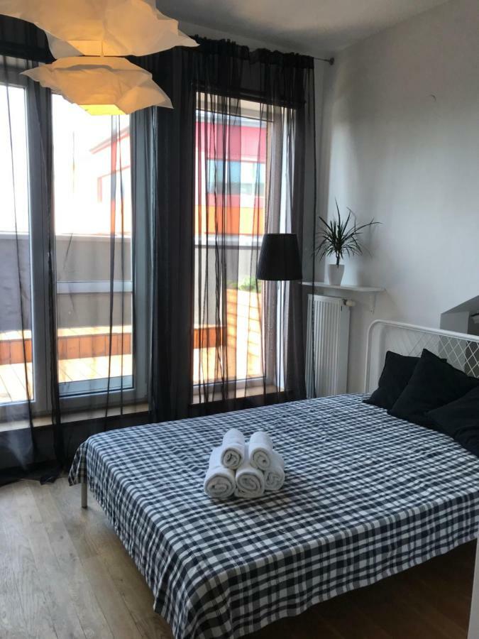 Apartament "Warszawa" Kültér fotó