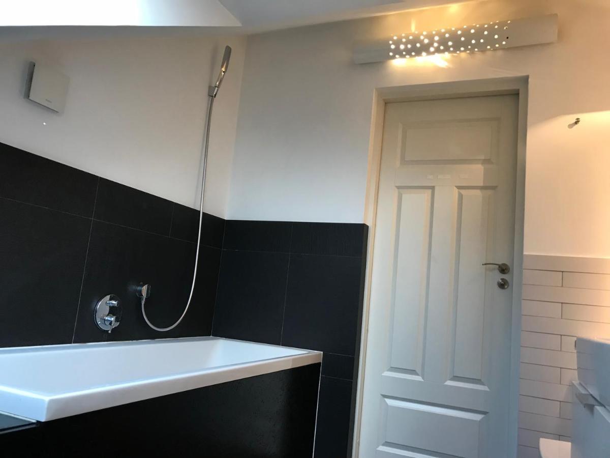 Apartament "Warszawa" Kültér fotó